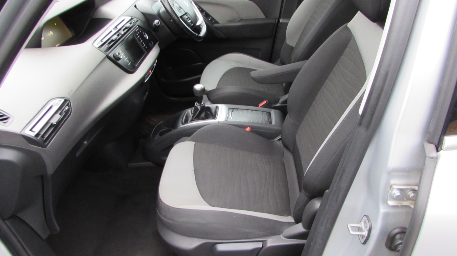 Used Citroen C4 Picasso 2015 for sale - 76980347: Photo 9