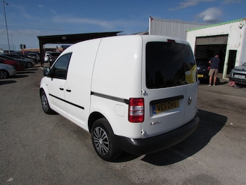 Used Volkswagen Caddy 2011 for sale - 79439553: Photo