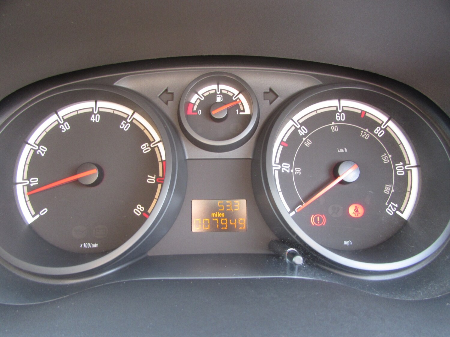 Used Vauxhall Corsa 2014 for sale - 77947129: Photo 7