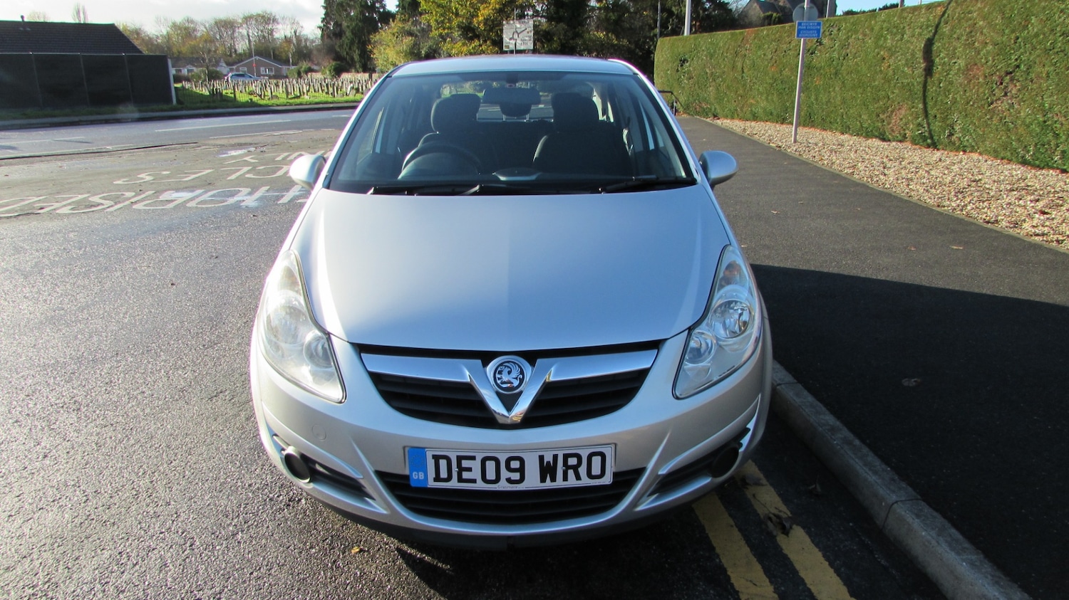 Used Vauxhall Corsa 2009 for sale - 76565578: Photo 2