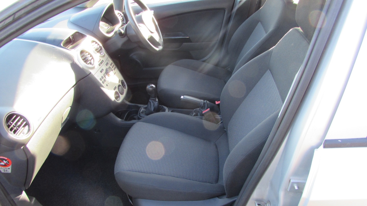 Used Vauxhall Corsa 2009 for sale - 76565578: Photo 9