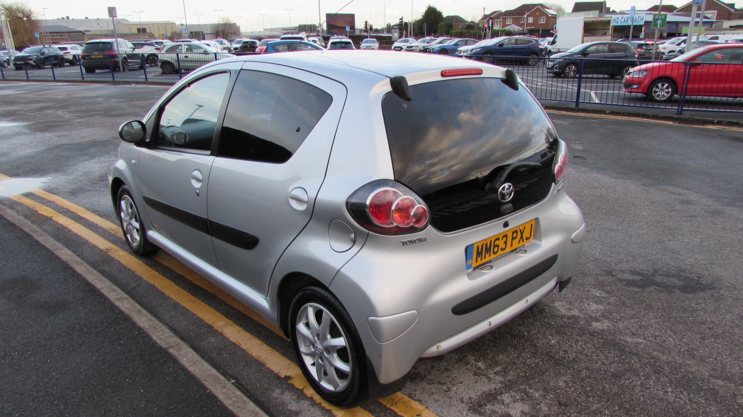 Used Toyota AYGO 2014 for sale - 77339638: Photo 5