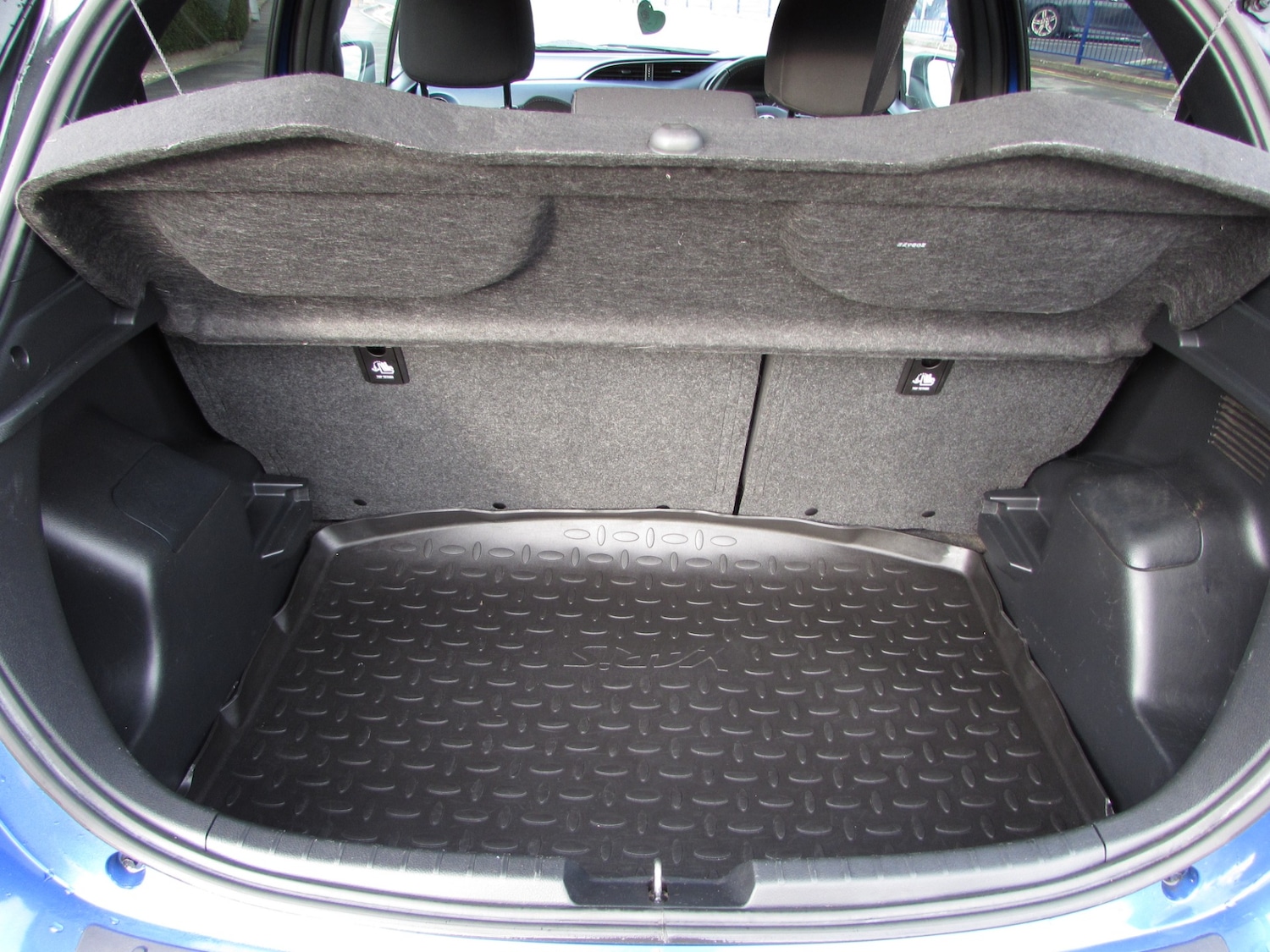 Used Toyota Yaris 2017 for sale - 77763153: Photo 14