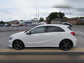Used Mercedes-Benz A-Class 2015 for sale - 75356825: Photo