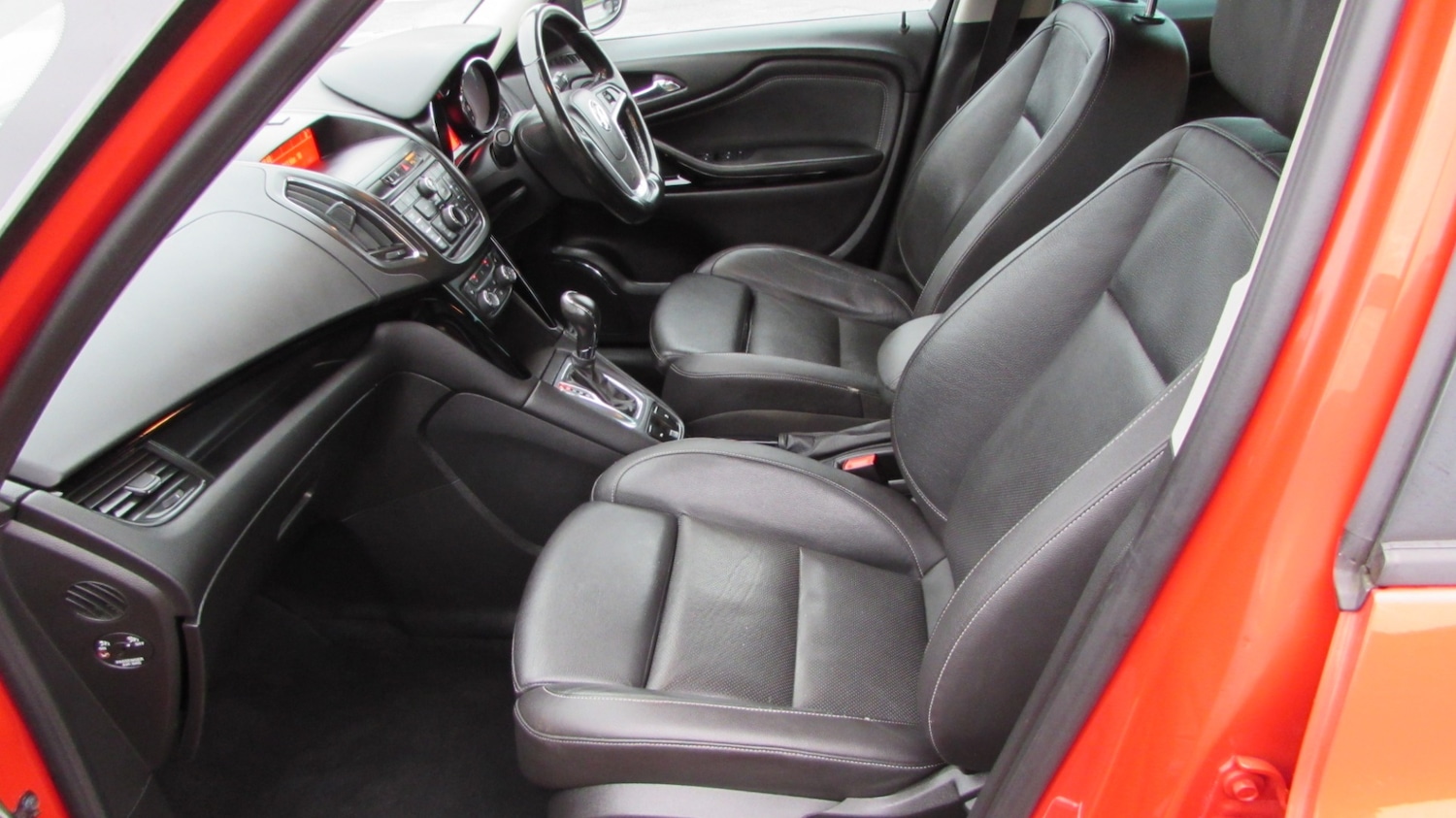 Used Vauxhall Zafira 2016 for sale - 77501564: Photo 9