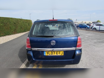 Used Vauxhall Zafira 2007 for sale - 76143521: Photo 4