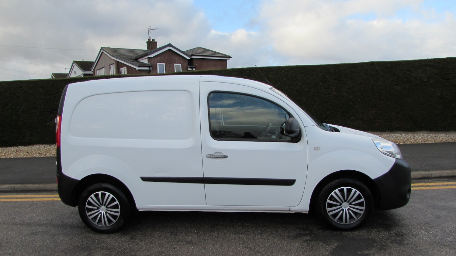Used Renault Kangoo 2017 for sale - 77125691: Photo 8