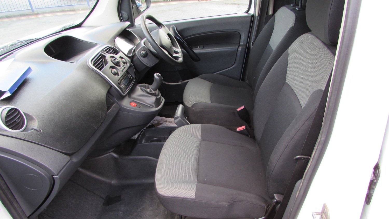 Used Renault Kangoo 2017 for sale - 77125691: Photo 9