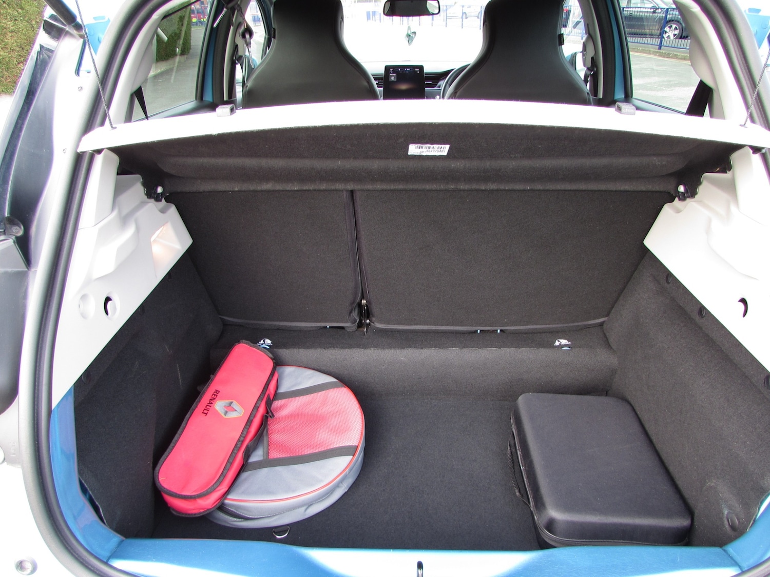 Used Renault Zoe 2022 for sale - 78028285: Photo 11