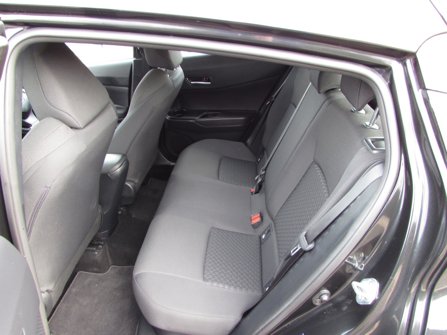 Used Toyota C-HR 2021 for sale - 78108980: Photo 10