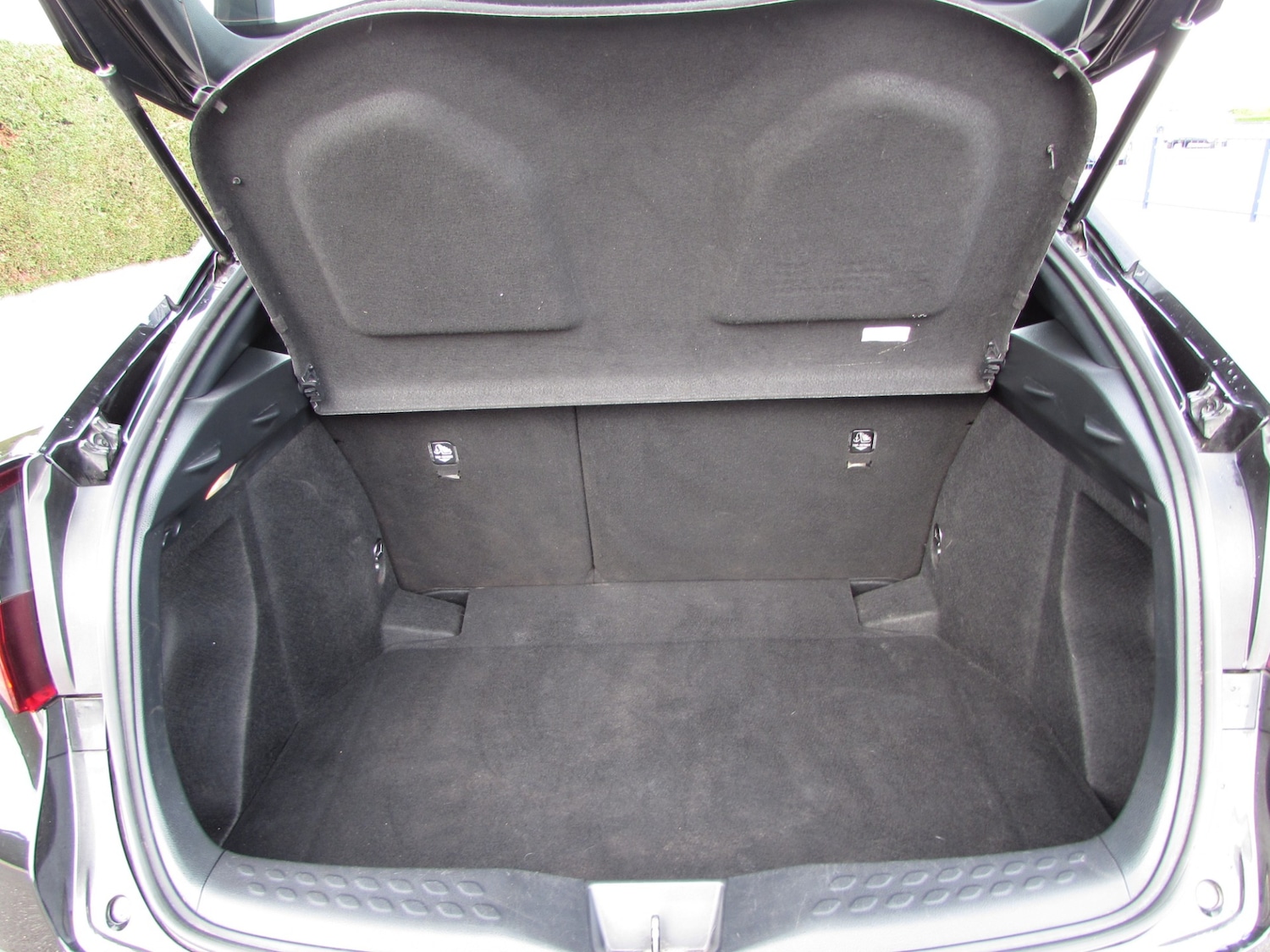 Used Toyota C-HR 2021 for sale - 78108980: Photo 11