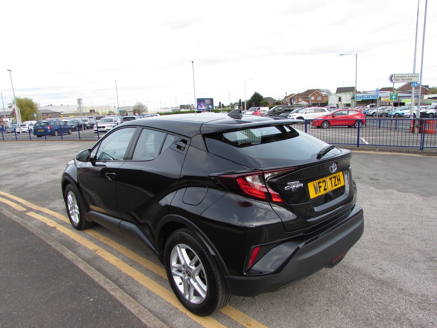 Used Toyota C-HR 2021 for sale - 78108980: Photo 5