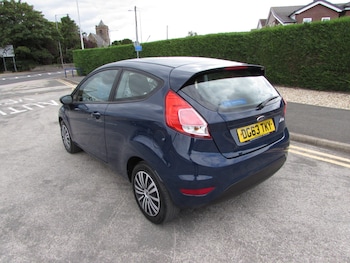 Used Ford Fiesta 2013 for sale - 79439544: Photo