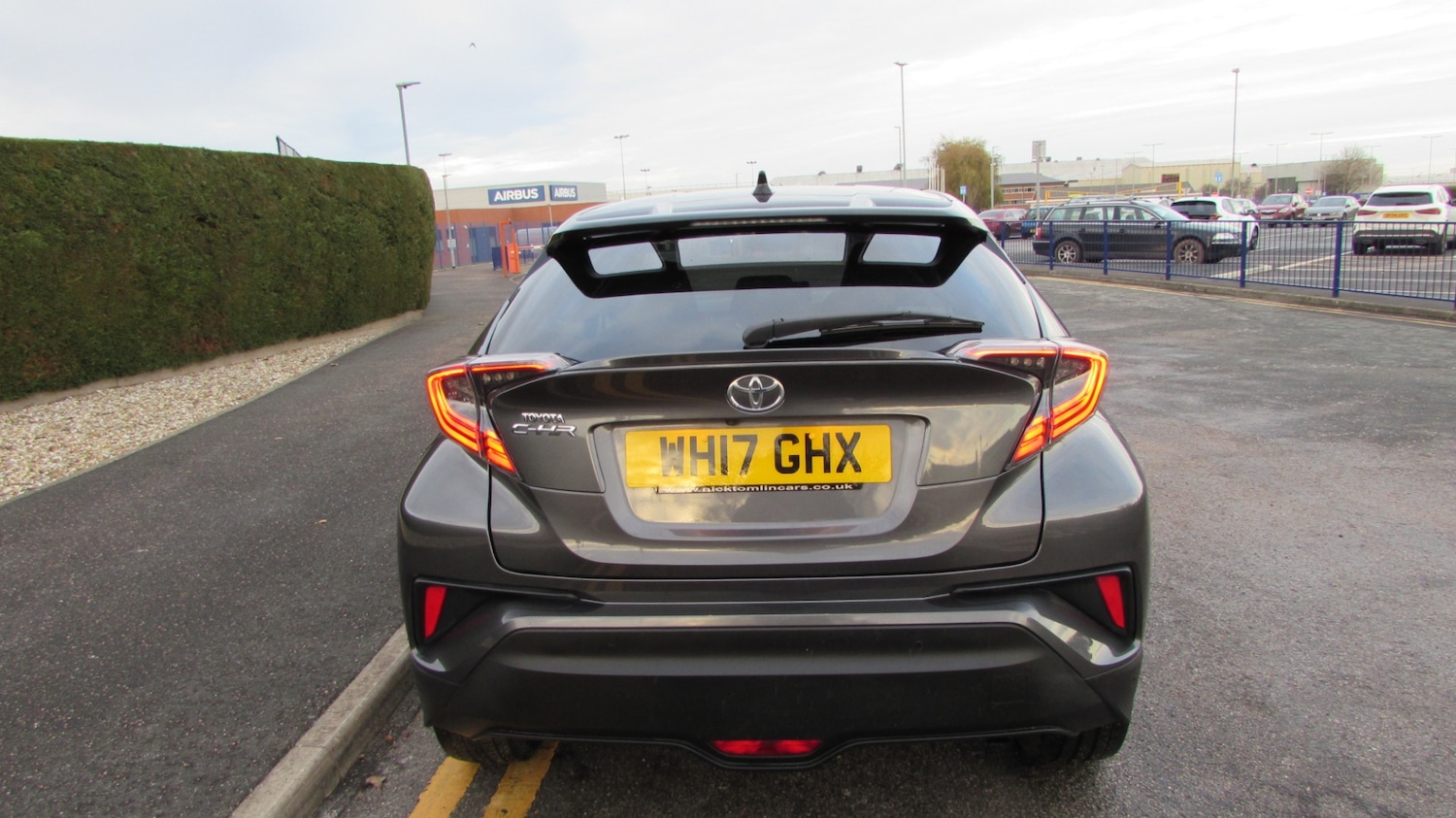 Used Toyota C-HR 2017 for sale - 76652732: Photo 6