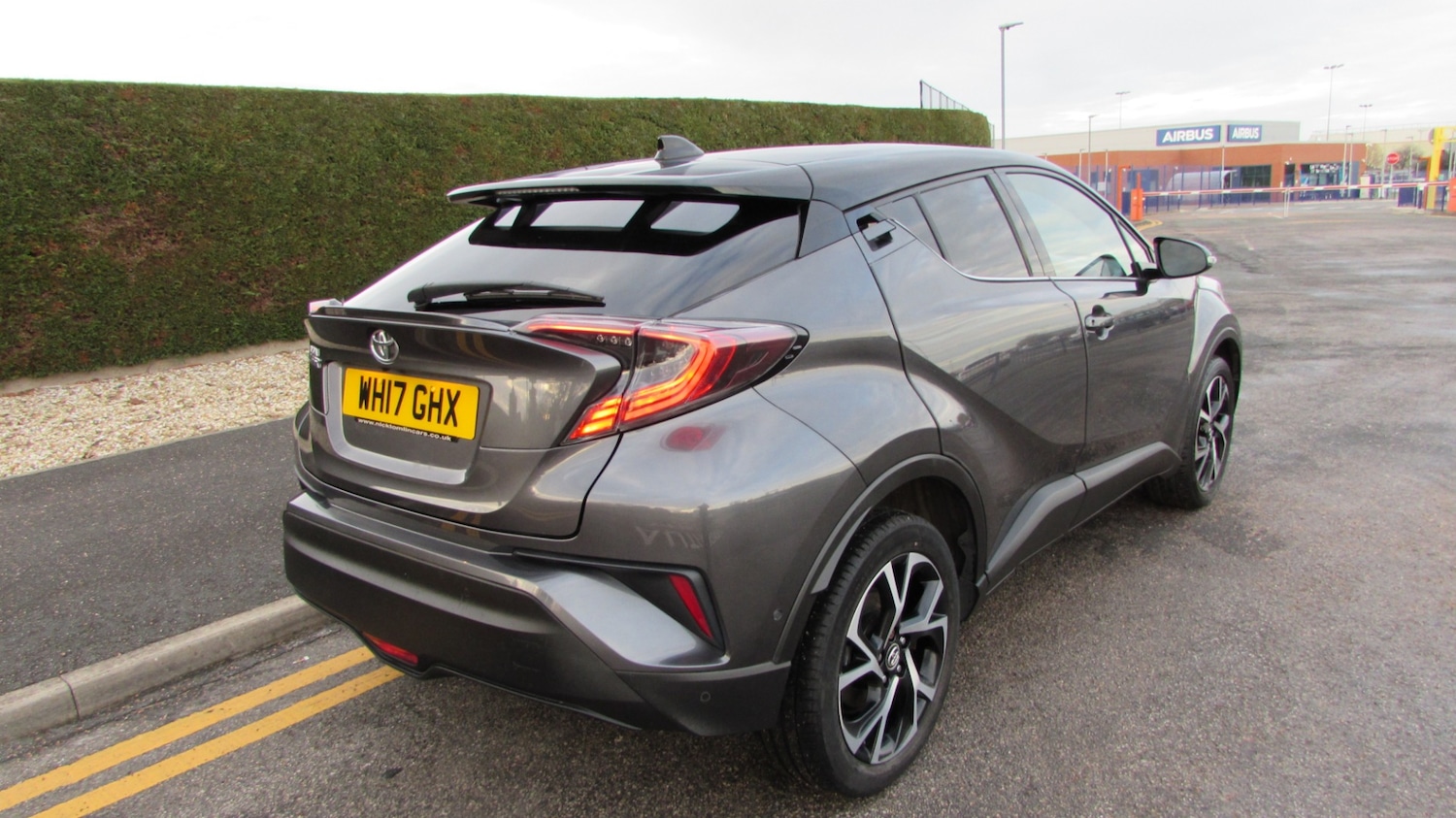 Used Toyota C-HR 2017 for sale - 76652732: Photo 7