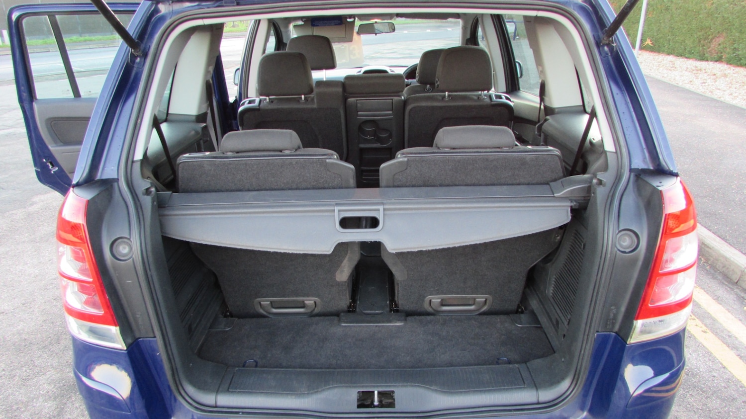 Used Vauxhall Zafira 2013 for sale - 76696589: Photo 11