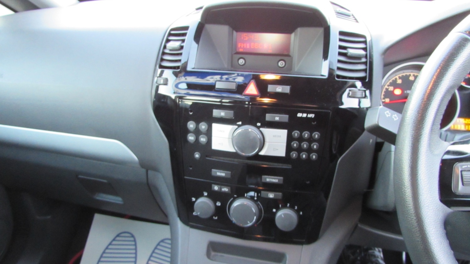 Used Vauxhall Zafira 2013 for sale - 76696589: Photo 16