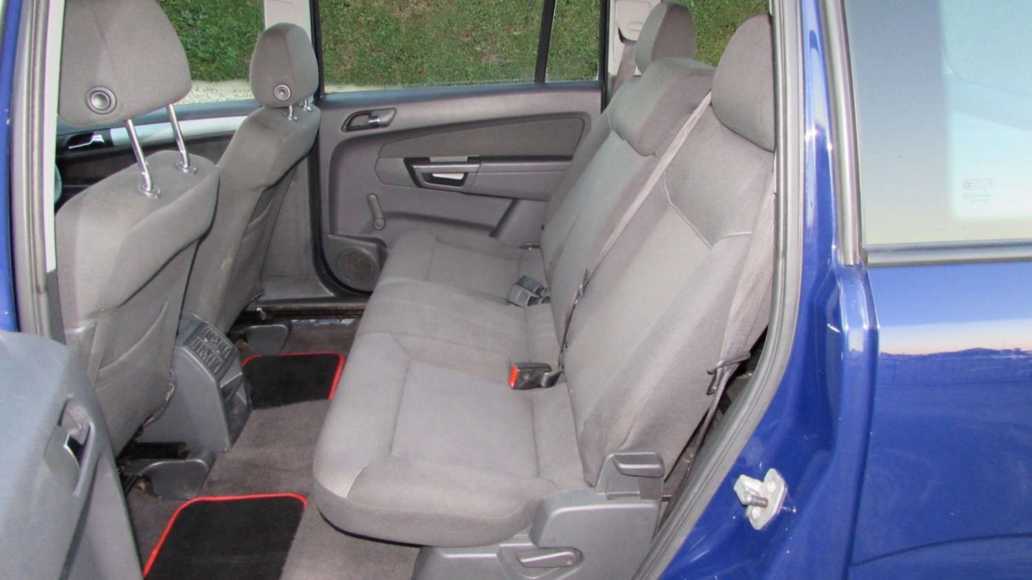 Used Vauxhall Zafira 2013 for sale - 76696589: Photo 9