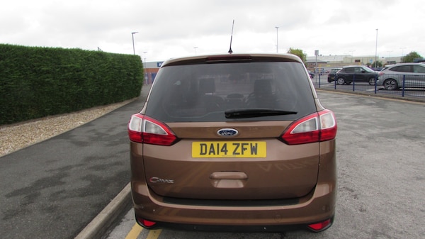Used Ford Grand C-Max 2014 for sale - 75406920: Photo 6