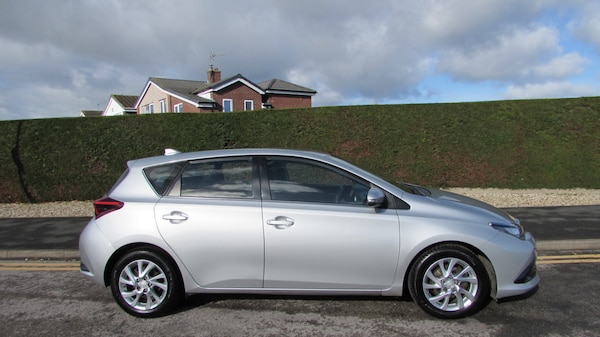 Used Toyota Auris 2015 for sale - 73838218: Photo 8