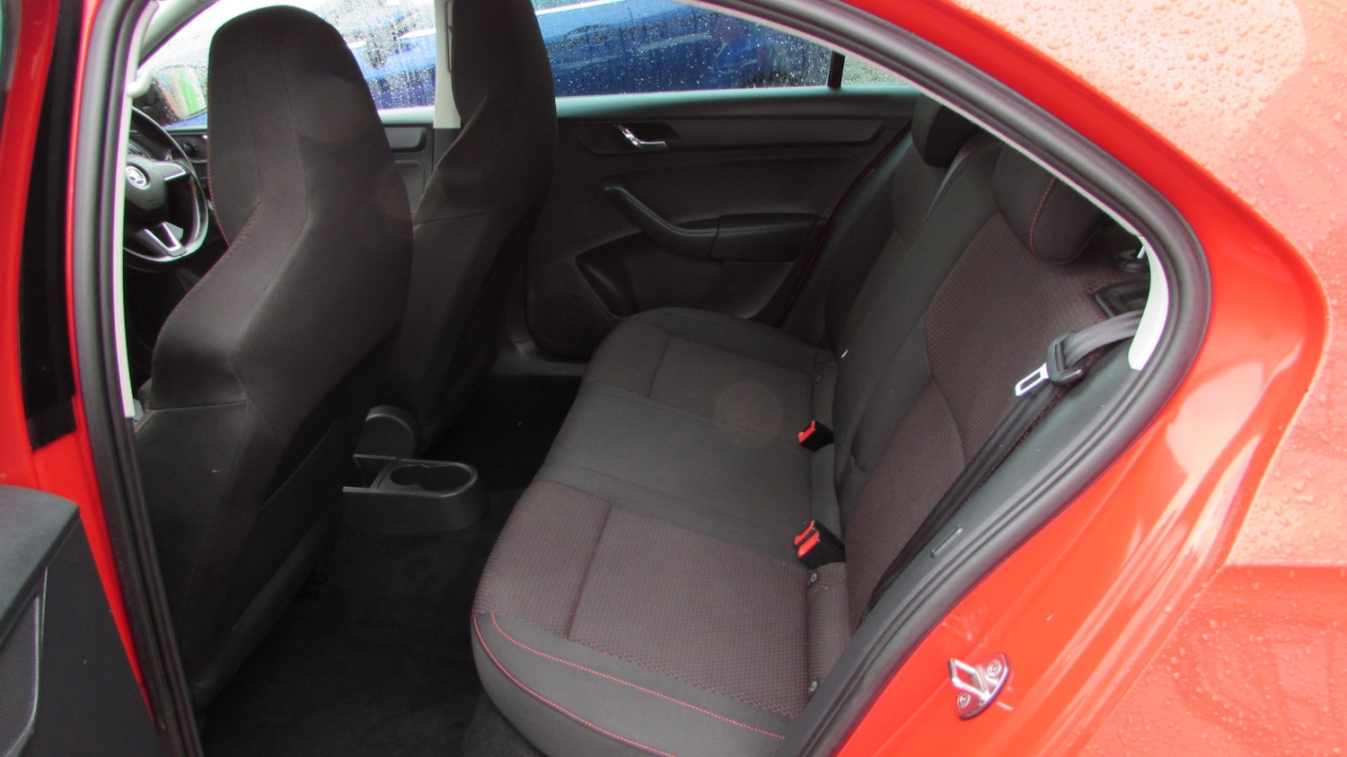 Used Skoda Rapid 2015 for sale - 77271414: Photo 4