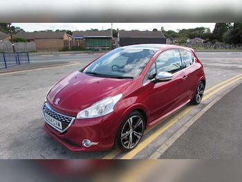Used Peugeot 208 2014 for sale - 75526447: Photo