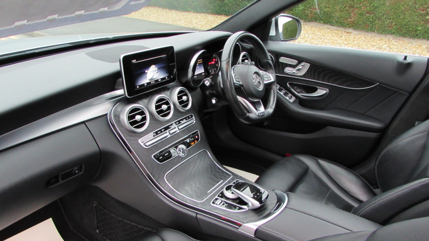 Used Mercedes-Benz C Class 2017 for sale - 77283699: Photo 8