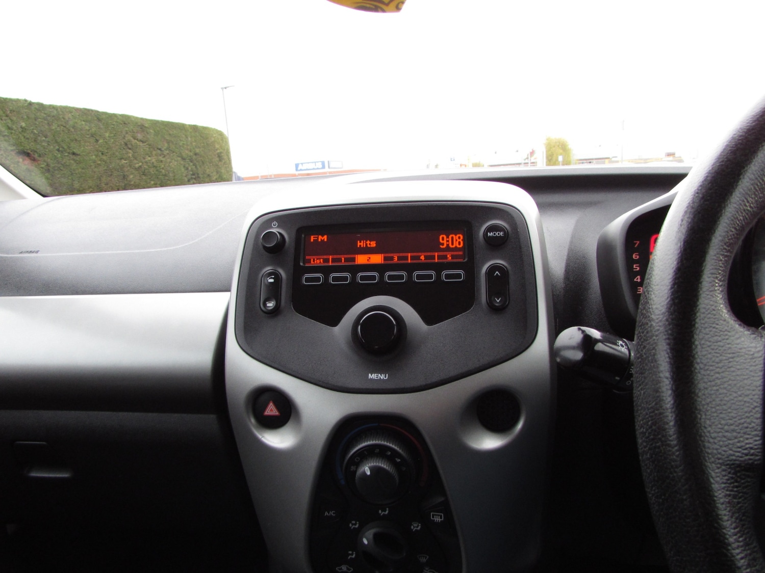 Used Toyota AYGO 2016 for sale - 78121981: Photo 12