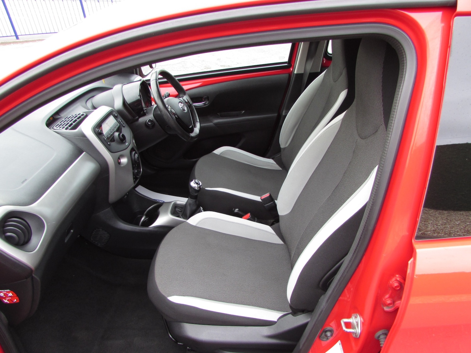 Used Toyota AYGO 2016 for sale - 78121981: Photo 9