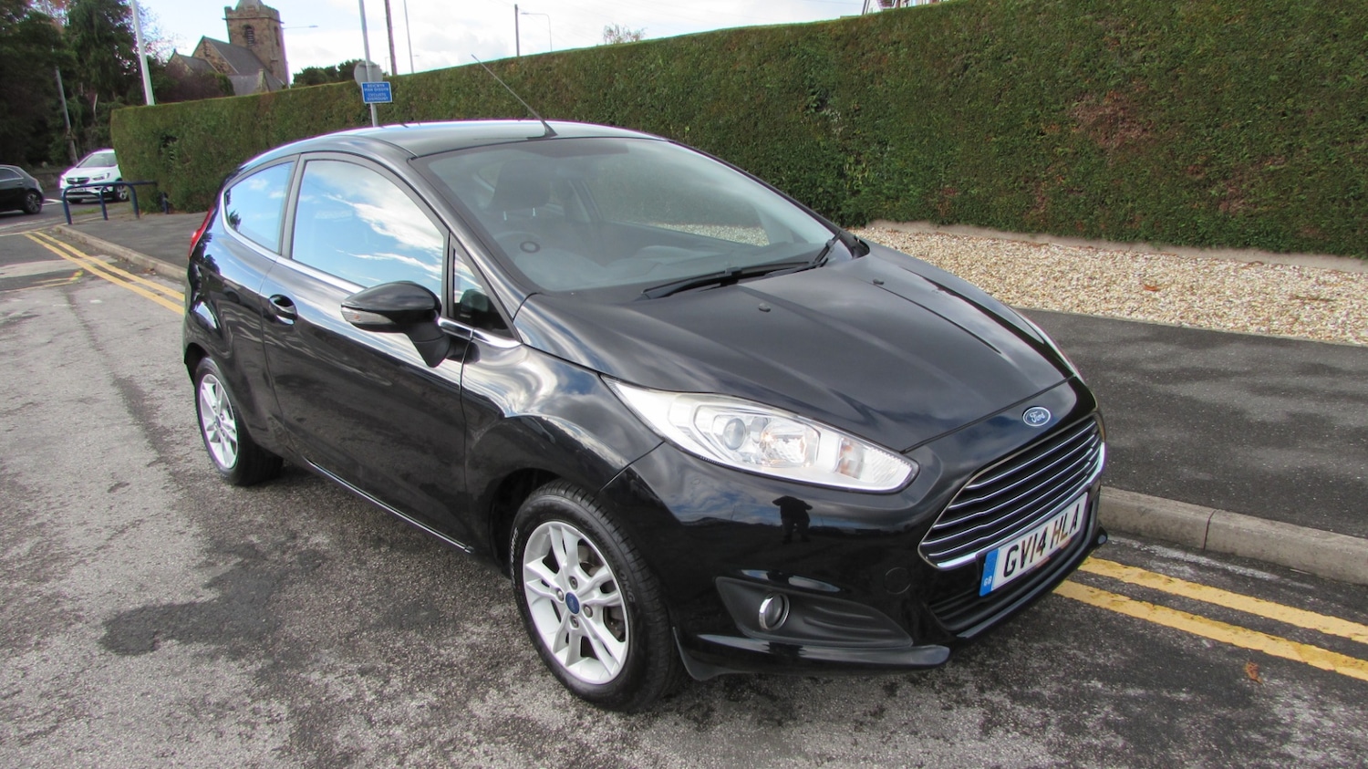 Used Ford Fiesta 2014 for sale - 76364976: Photo 1