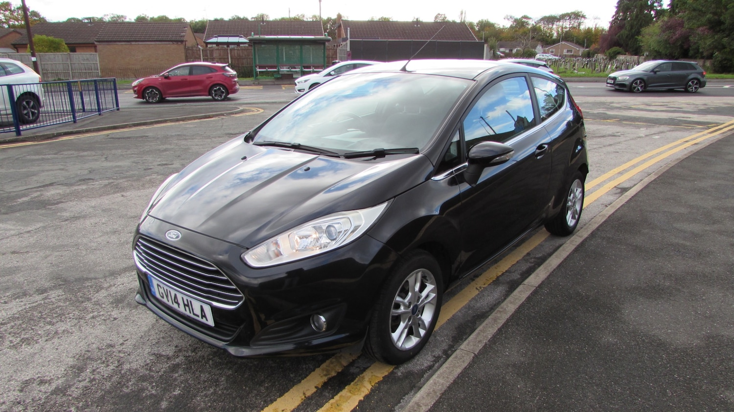 Used Ford Fiesta 2014 for sale - 76364976: Photo 3