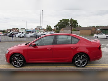 Used Skoda Octavia 2015 for sale - 76077851: Photo 4