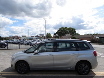 Used Citroen Grand C4 Picasso 2016 for sale - 79595172: Photo