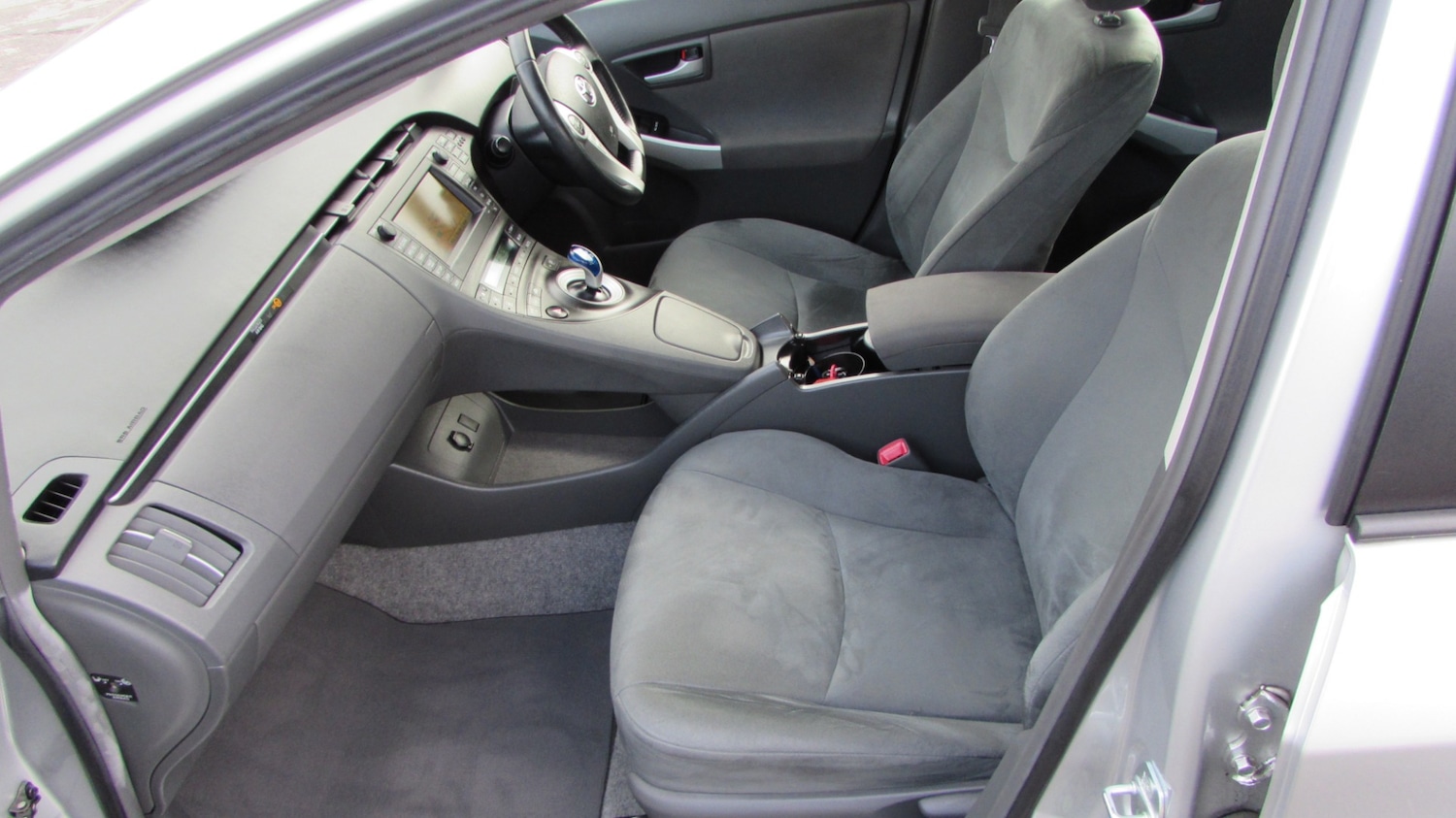 Used Toyota Prius 2010 for sale - 76220507: Photo 9