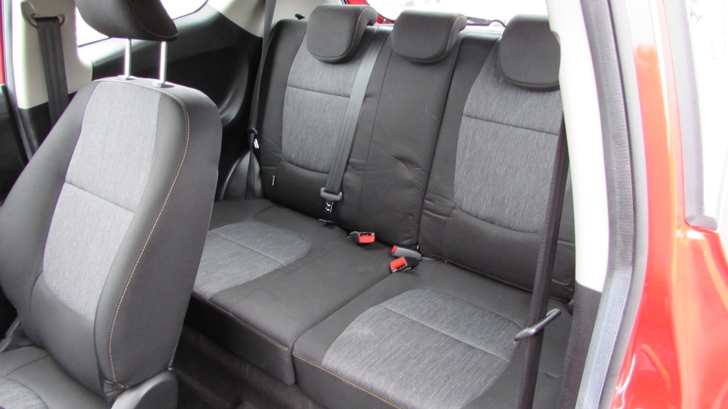 Used Kia Picanto 2015 for sale - 77475300: Photo 10