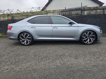Used Skoda Superb 2018 for sale - 73820647: Photo