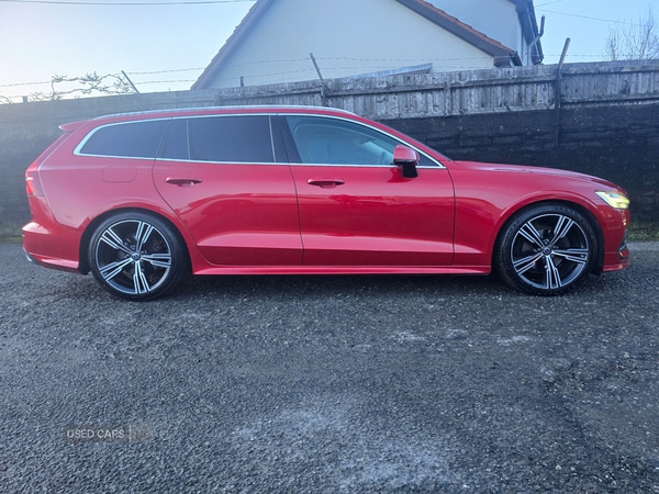 Used Volvo V60 2019 for sale - 77372034: Photo 2