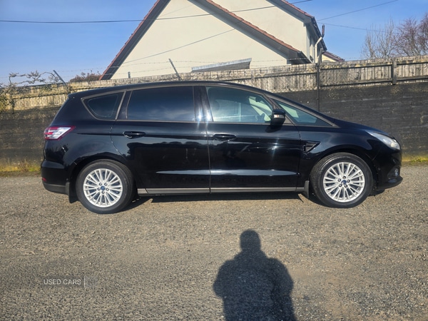 Used Ford S-Max 2015 for sale - 77978704: Photo 2