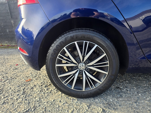 Used Volkswagen Golf 2017 for sale - 76095526: Photo 8