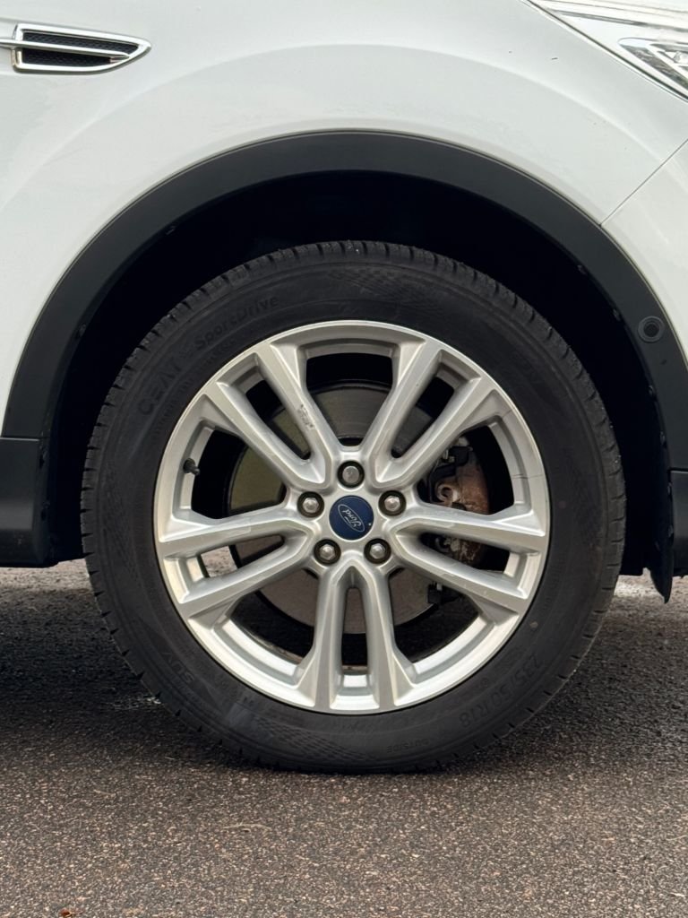 Used Ford Kuga 2015 for sale - 77307365: Photo 11