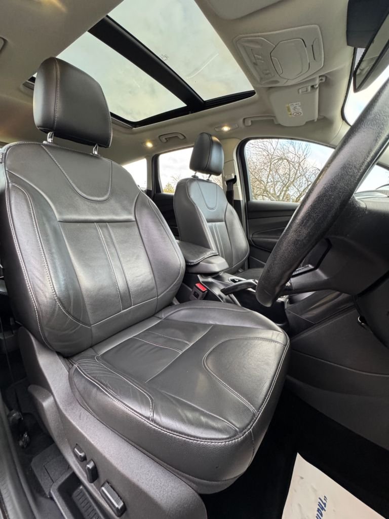 Used Ford Kuga 2015 for sale - 77307365: Photo 16