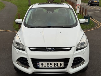 Used Ford Kuga 2015 for sale - 77307365: Photo