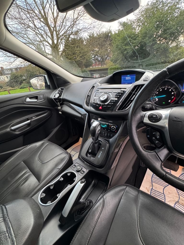 Used Ford Kuga 2015 for sale - 77307365: Photo 30