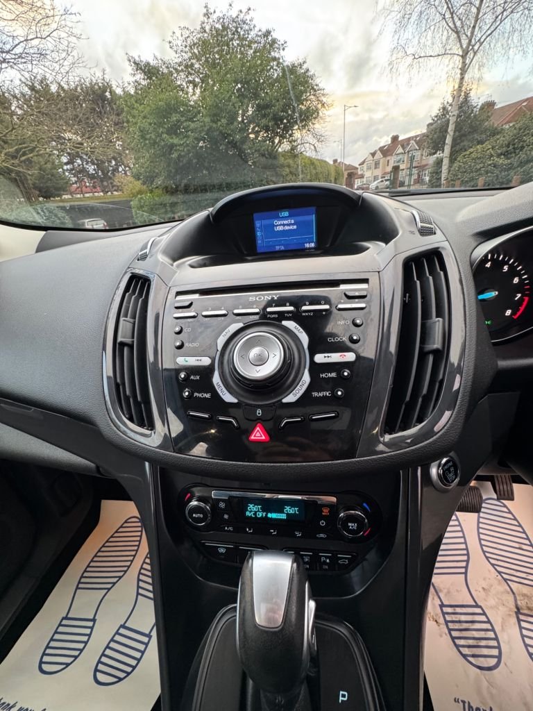 Used Ford Kuga 2015 for sale - 77307365: Photo 31