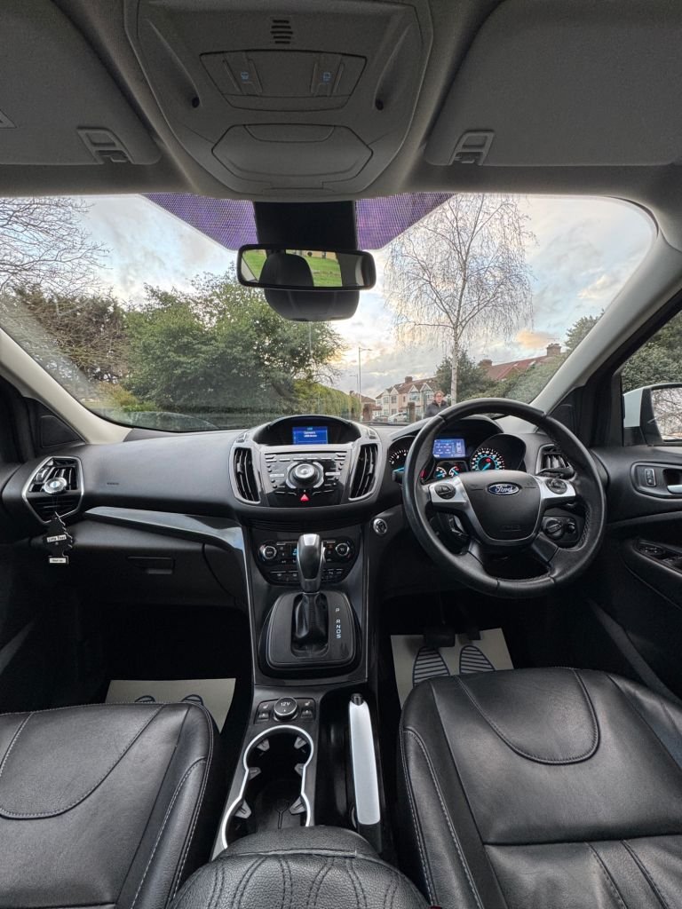 Used Ford Kuga 2015 for sale - 77307365: Photo 38