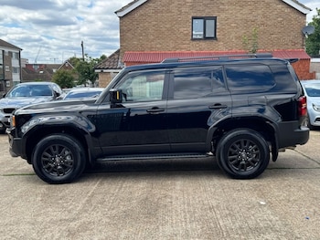 Used Toyota Land Cruiser 2024 for sale - 75230112: Photo