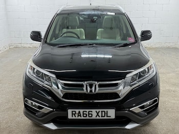 Used Honda CR-V 2017 for sale - 75877373: Photo