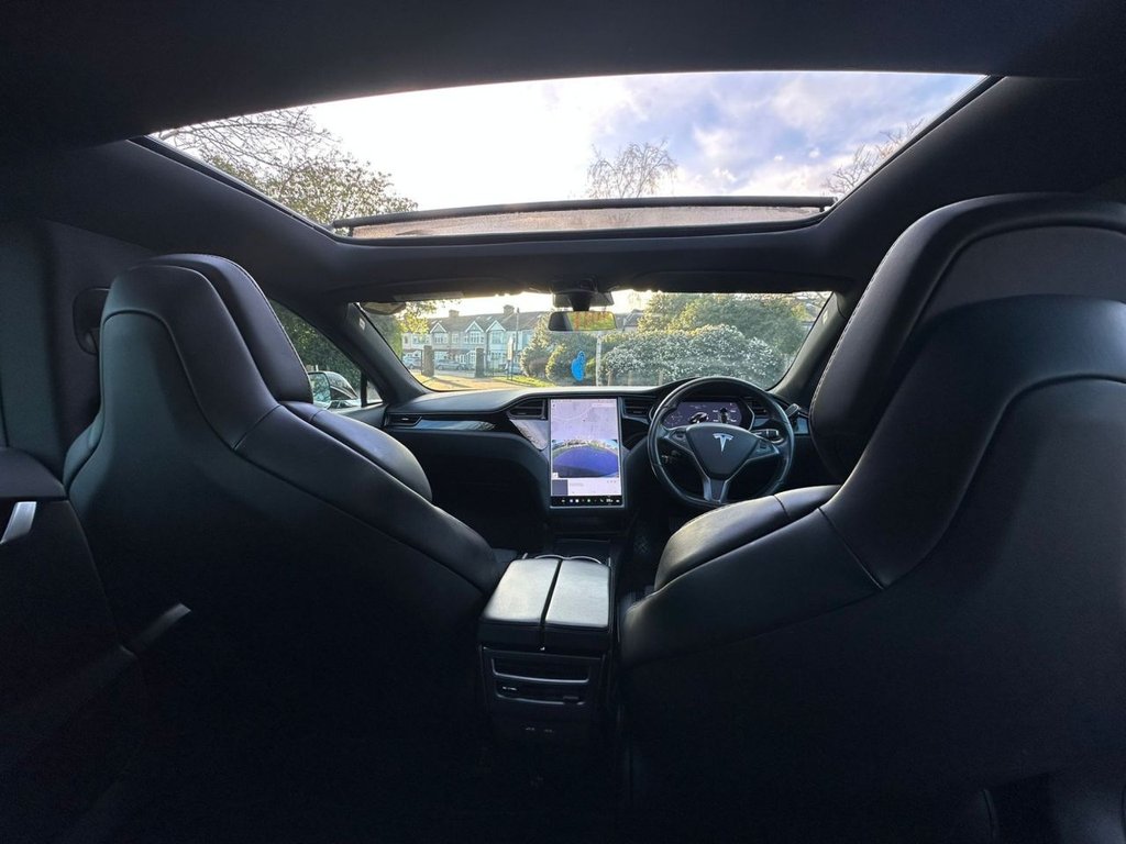 Used Tesla Model S 2018 for sale - 78124668: Photo 37
