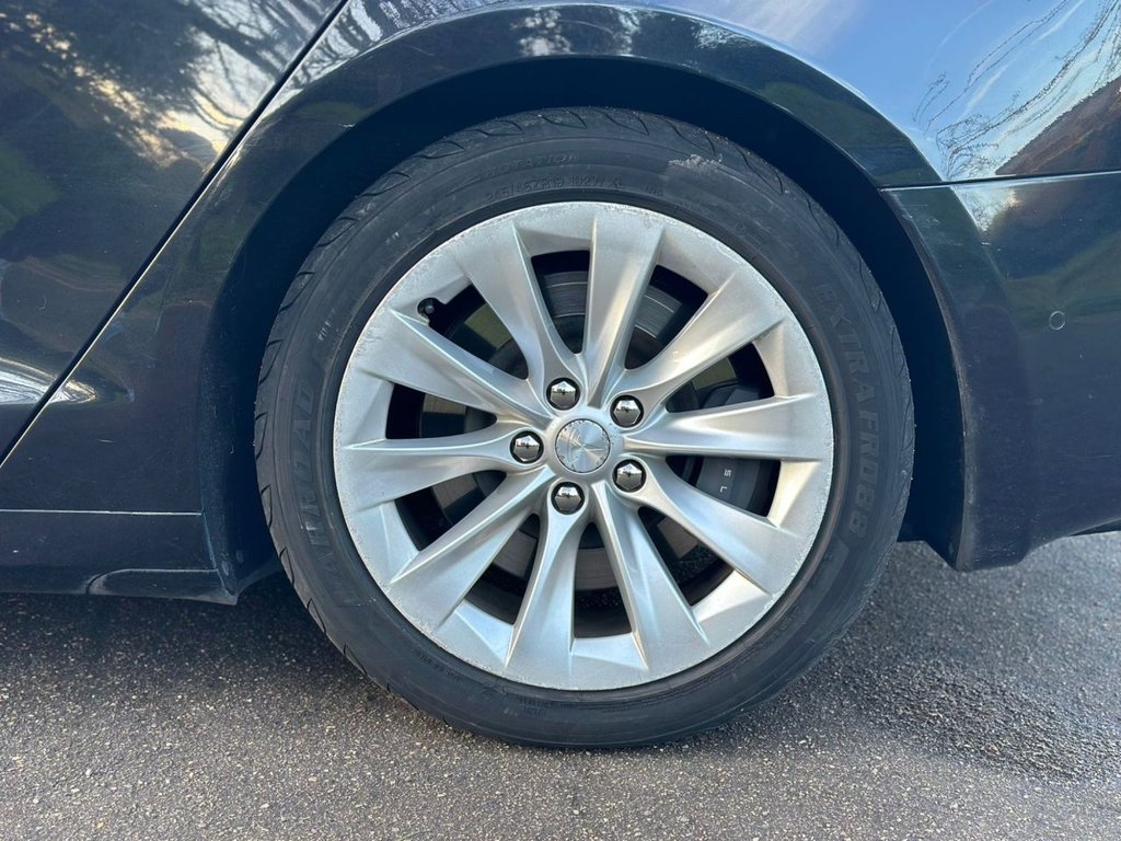 Used Tesla Model S 2018 for sale - 78124668: Photo 45