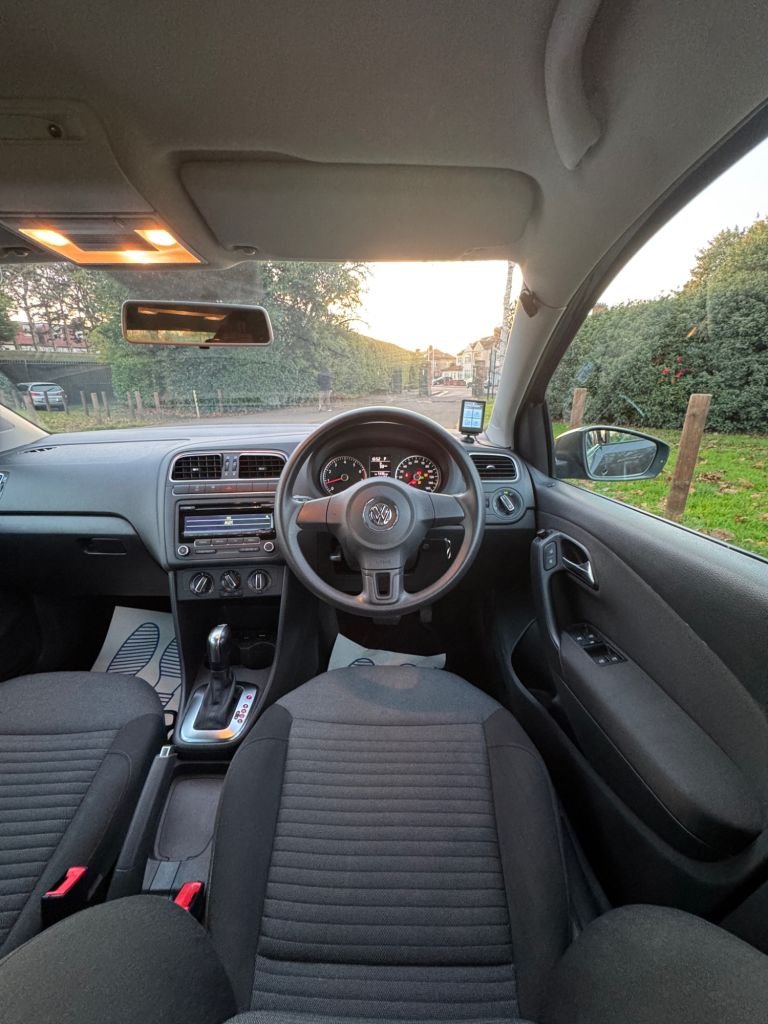 Used Volkswagen Polo 2013 for sale - 76665716: Photo 34